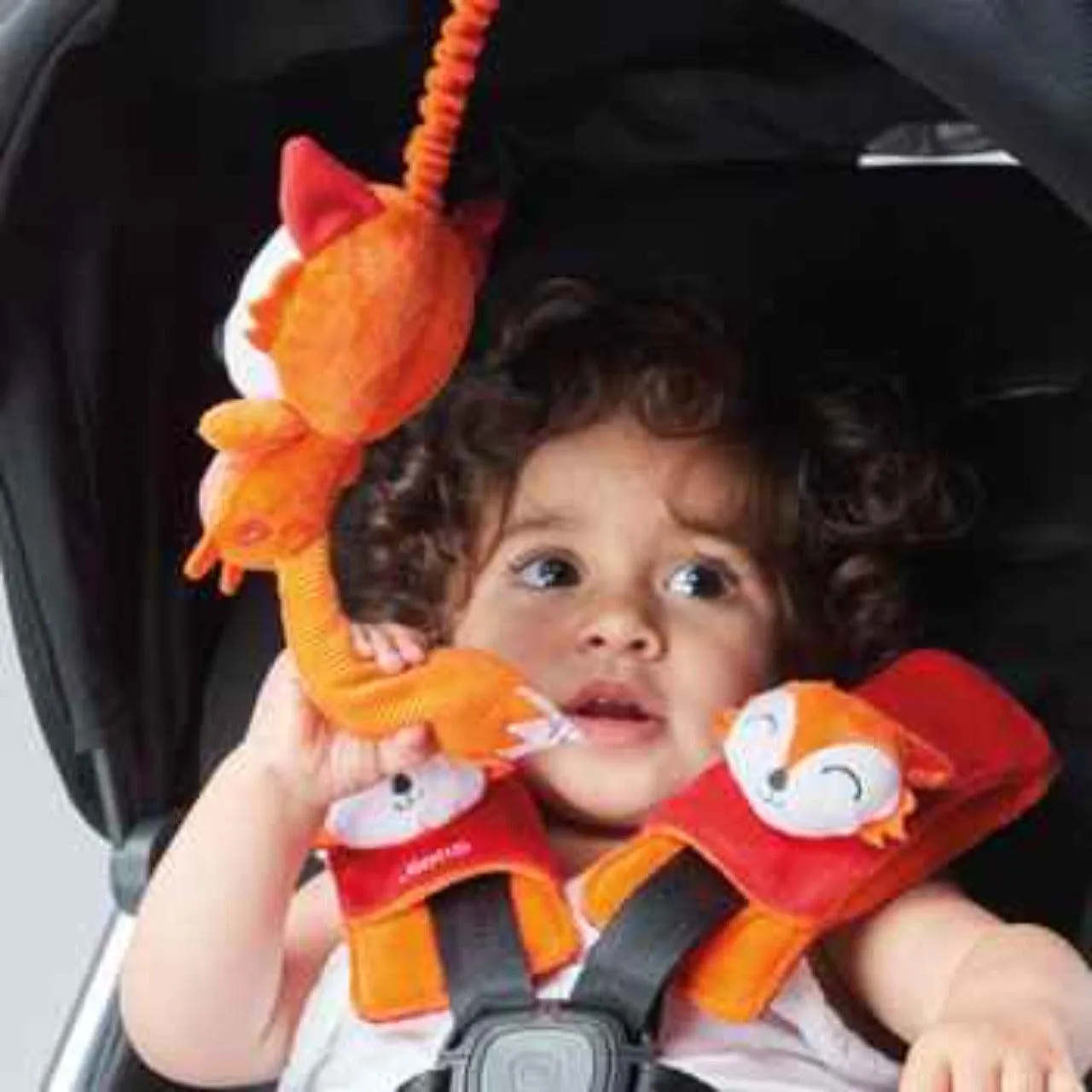 Diono Car Seat Harness Soft Wraps & Linkie Toy